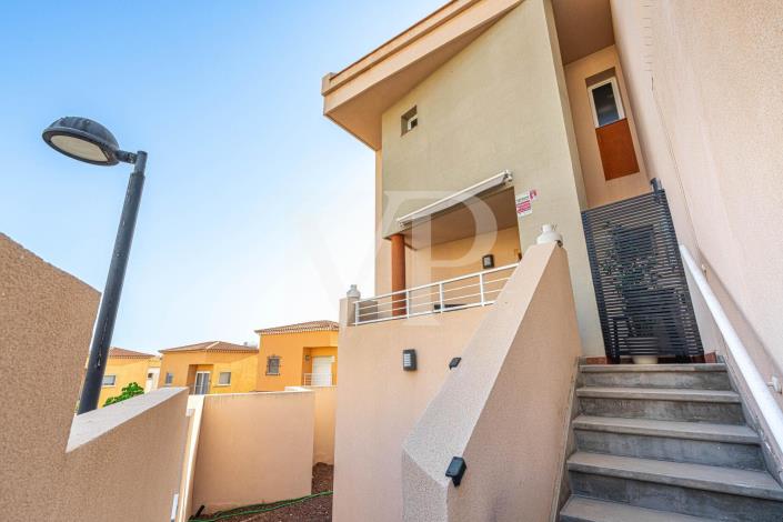 Image No.16-3 Bed Townhouse for sale