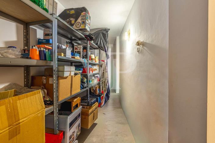 Image No.23-3 Bed Townhouse for sale