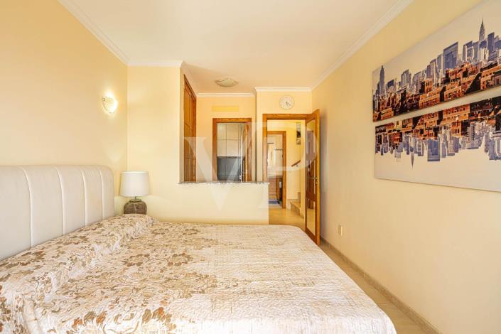 Image No.27-3 Bed Townhouse for sale