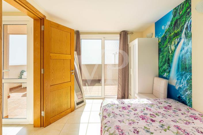 Image No.41-3 Bed Townhouse for sale