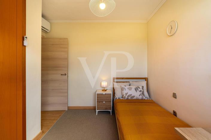 Image No.34-5 Bed Semi-Detached for sale