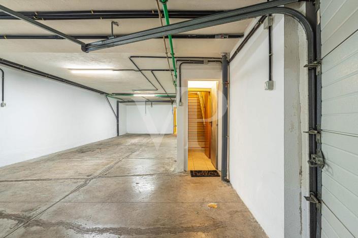 Image No.52-5 Bed Semi-Detached for sale