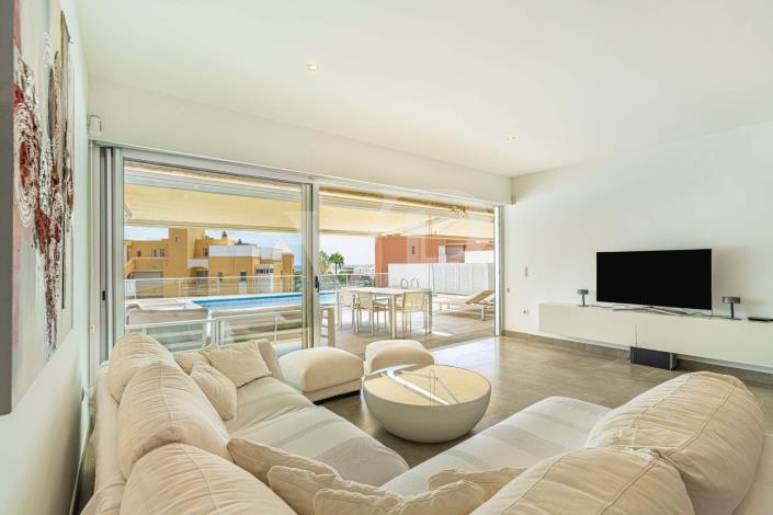 Image No.14-2 Bed Apartment for sale