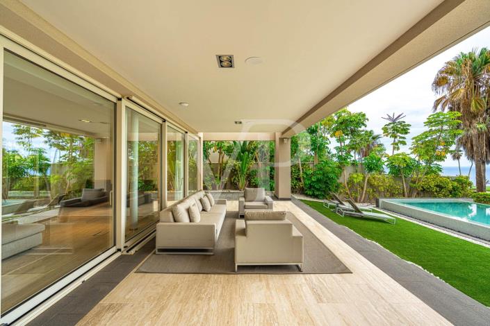 Image No.10-5 Bed Villa for sale