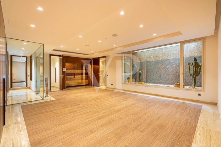 Image No.17-5 Bed Villa for sale