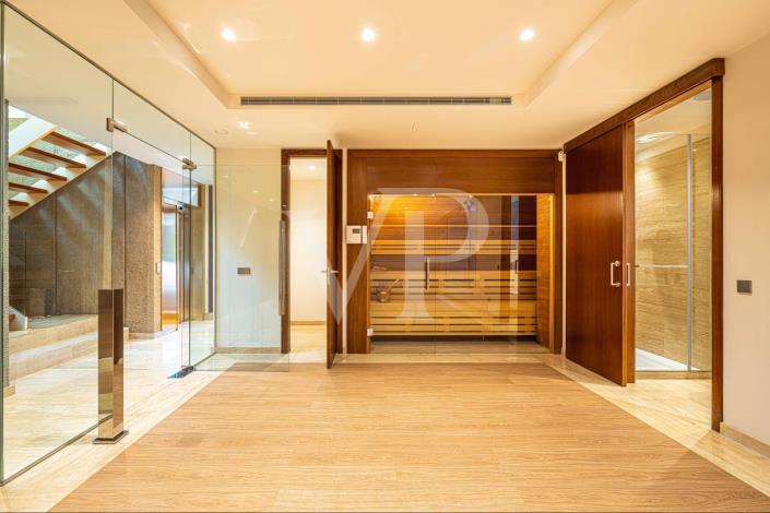 Image No.20-5 Bed Villa for sale