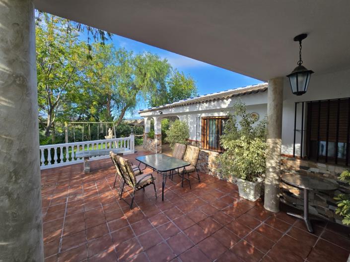 Image No.24-3 Bed Country House for sale