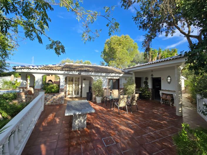 Image No.27-3 Bed Country House for sale