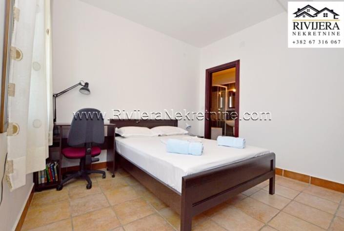 Image No.8-2 Bed Flat for sale