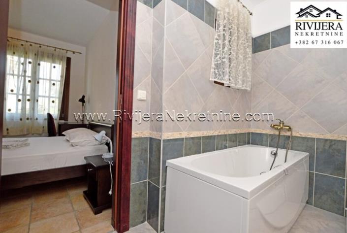 Image No.10-2 Bed Flat for sale