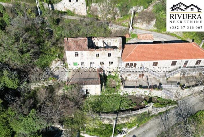 Image No.4-House for sale