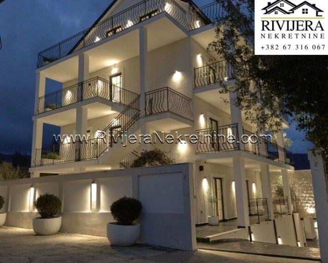 Image No.7-8 Bed Villa for sale