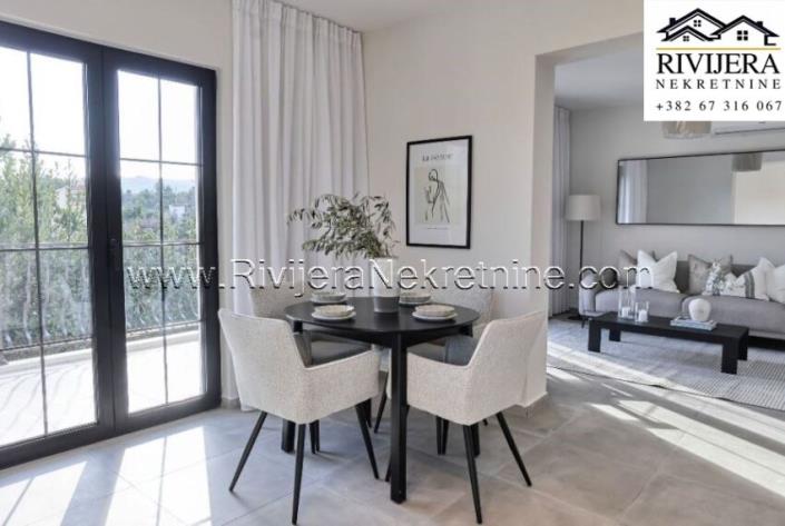 Image No.16-8 Bed Villa for sale