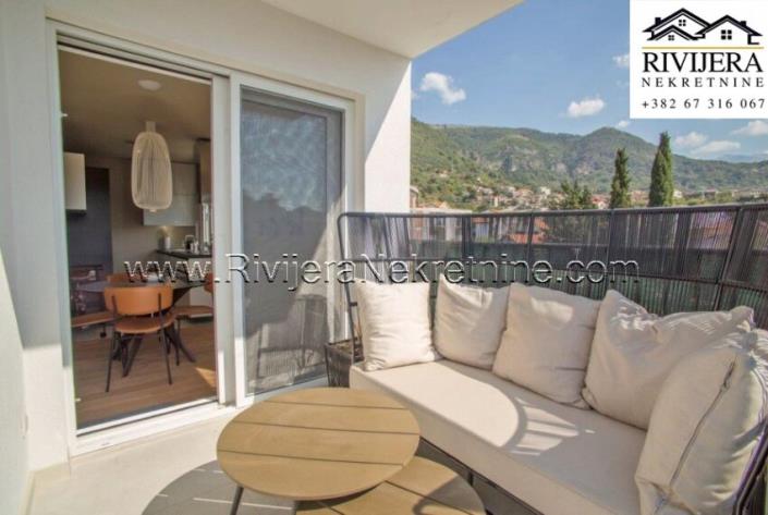 Image No.8-2 Bed Flat for sale