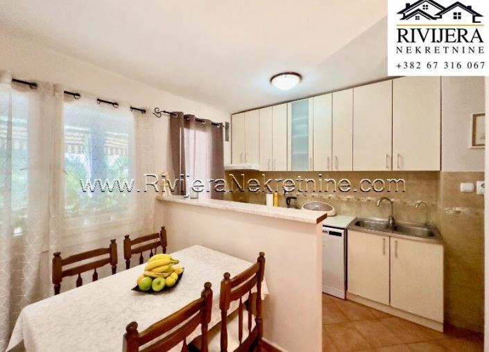 Image No.11-2 Bed Flat for sale