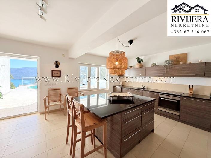 Image No.11-4 Bed Villa for sale