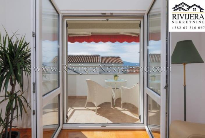 Image No.8-2 Bed Flat for sale