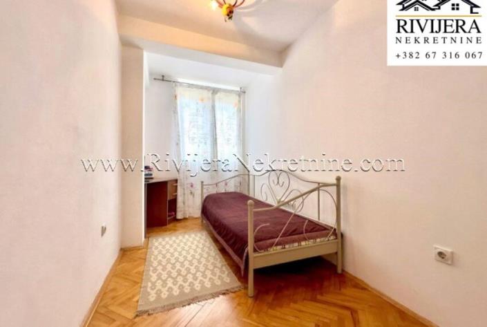 Image No.6-3 Bed Flat for sale