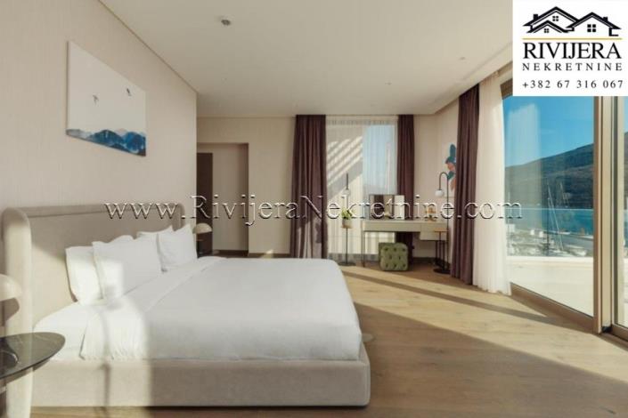 Image No.10-3 Bed Villa for sale