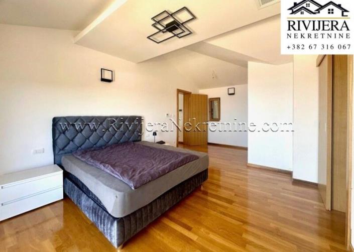 Image No.9-3 Bed House for sale