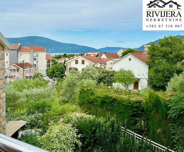 Image No.8-2 Bed Flat for sale