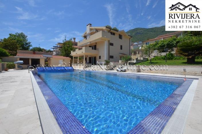 Image No.1-4 Bed House/Villa for sale