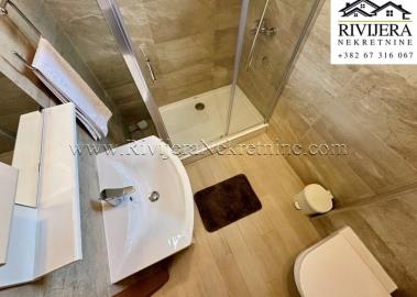 prodaja_Sale_Rivijera_Nekretnine_oglasi_Ads_Tivat_stan_apartment_Porto_Montenegro-5-800x570