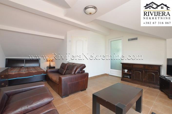 Image No.11-2 Bed House for sale