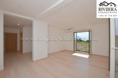 Prodaja_Sale_Rivijera_Nekretnine_oglasi_AdS_Igalo_Riverside_Herceg_Novi_stan_--1-