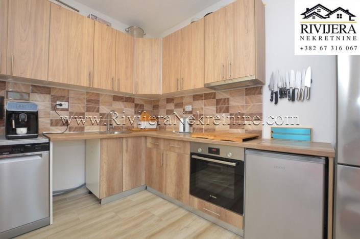 Image No.11-3 Bed House for sale