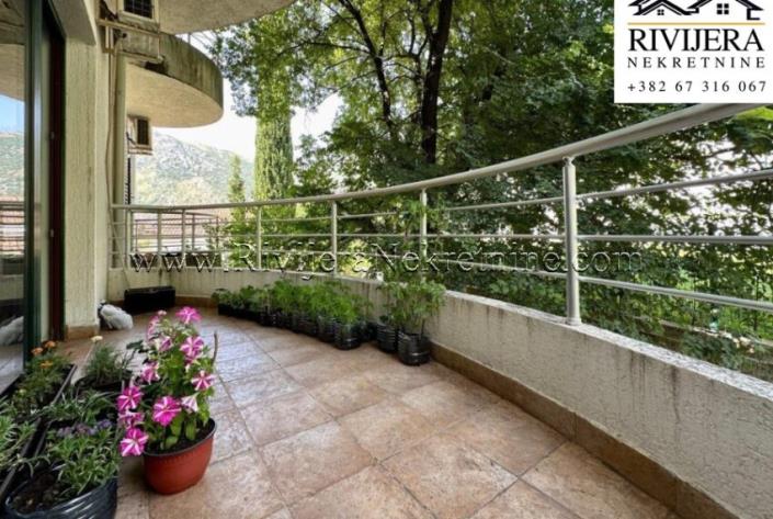 Image No.5-3 Bed Flat for sale