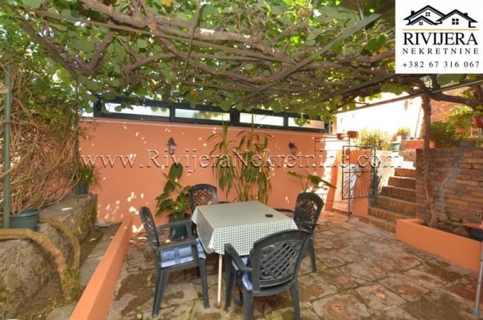 Image No.10-2 Bed House for sale