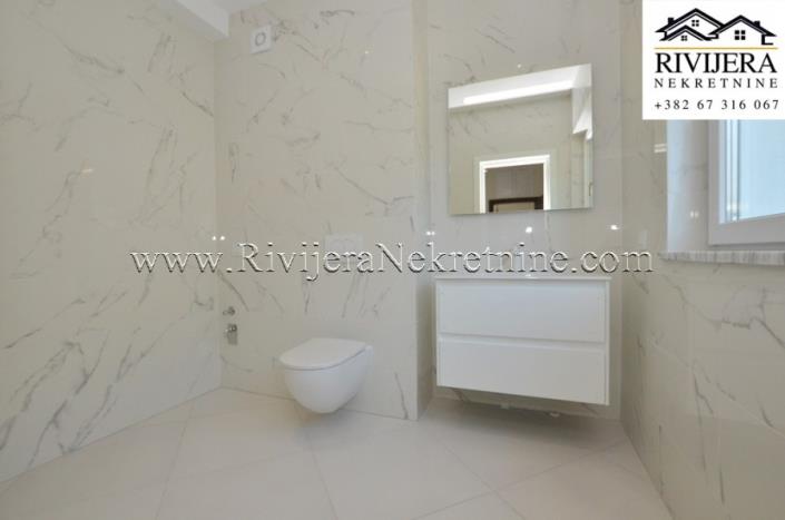 Image No.10-3 Bed Apartment for sale