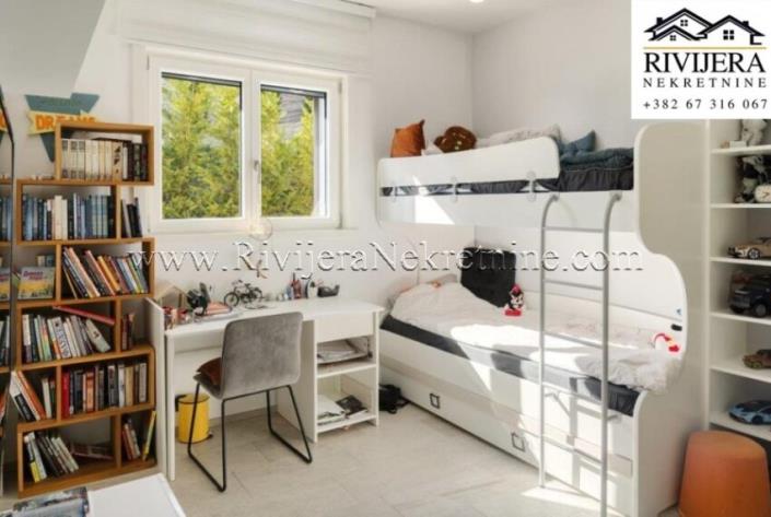 Image No.5-2 Bed House for sale