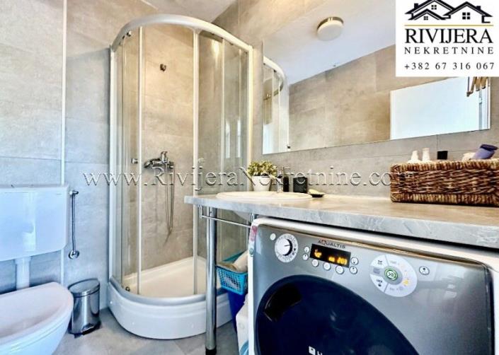 Image No.3-5 Bed House for sale