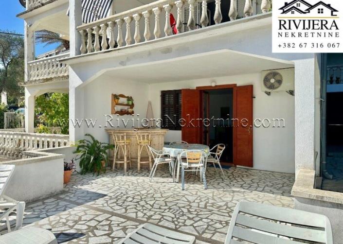 Image No.7-5 Bed House for sale