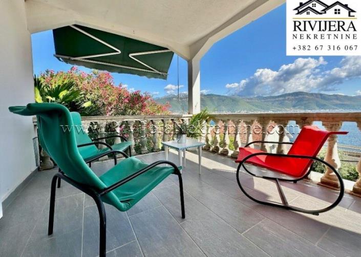 Image No.8-5 Bed House for sale