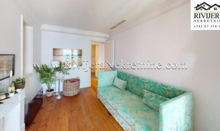 Image No.8-2 Bed Flat for sale