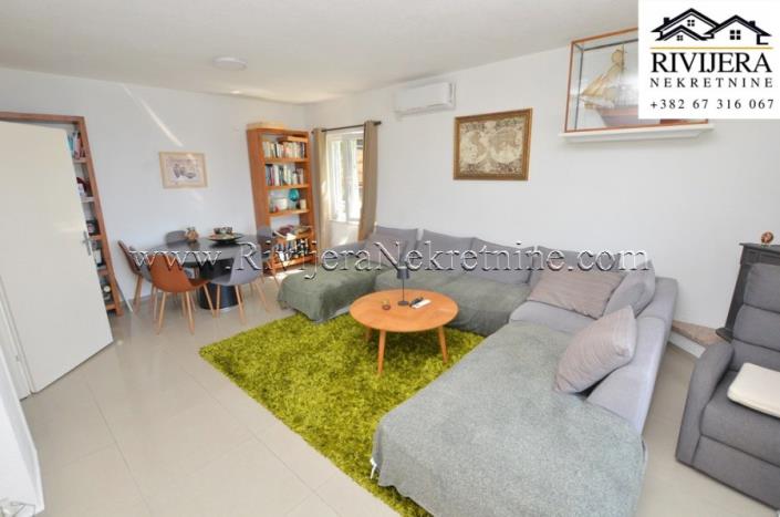 Image No.8-4 Bed House for sale