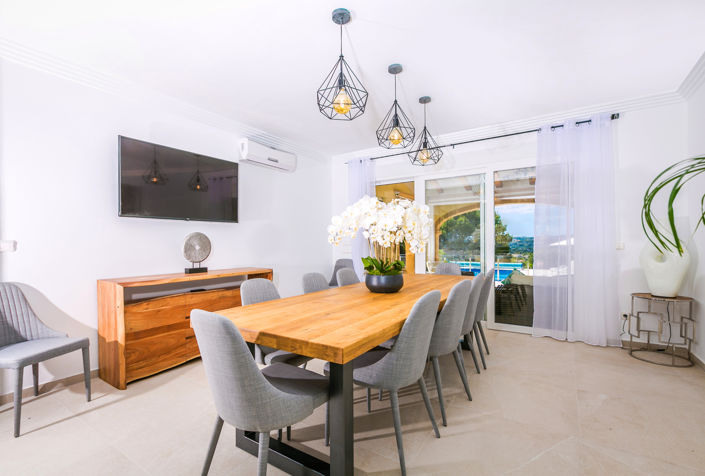 Image No.12-6 Bed Villa for sale