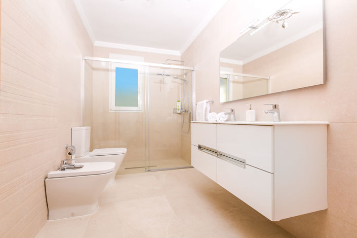 Image No.31-6 Bed Villa for sale