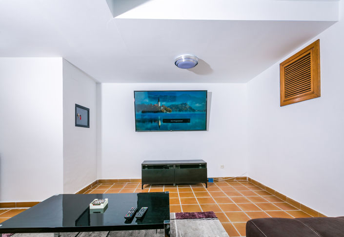 Image No.33-6 Bed Villa for sale