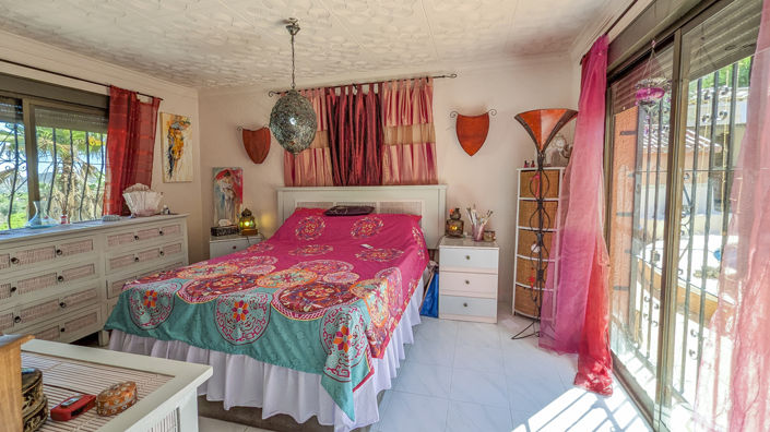 Image No.8-4 Bed Villa for sale