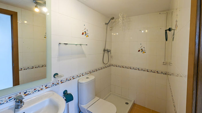 Image No.9-3 Bed Duplex for sale