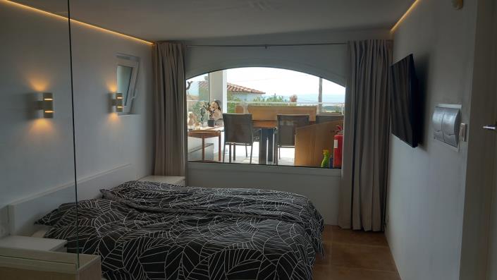 Image No.11-6 Bed Villa for sale