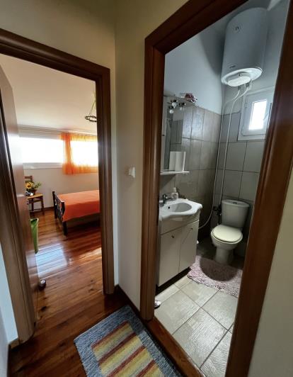 Image No.16-4 Bed Maisonette for sale