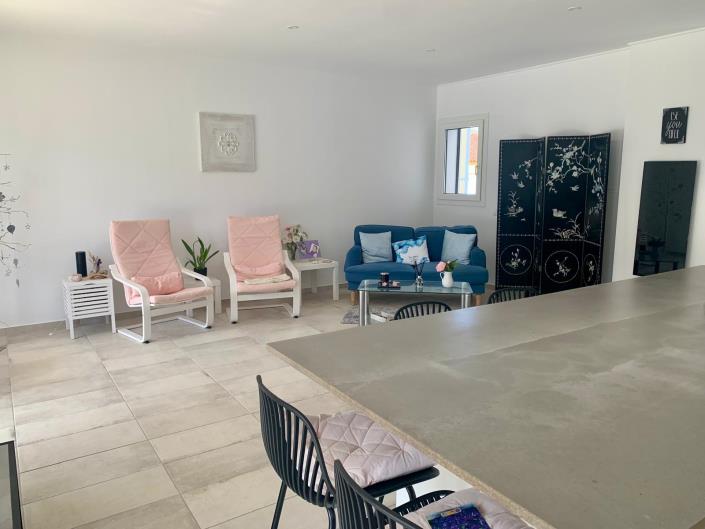 Image No.23-4 Bed House for sale