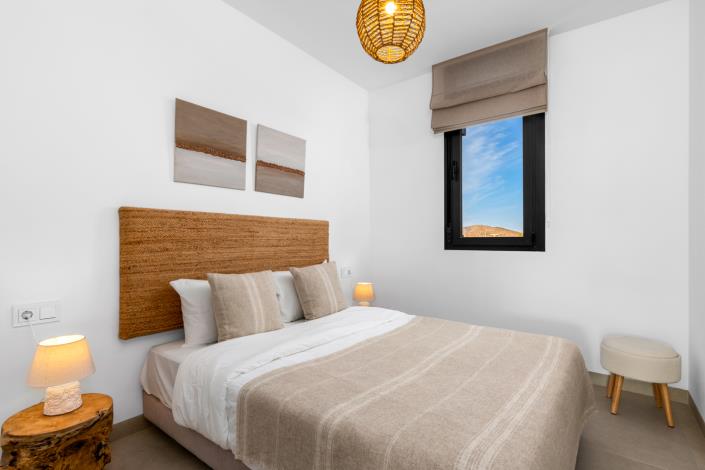 Image No.19-2 Bed Apartment for sale