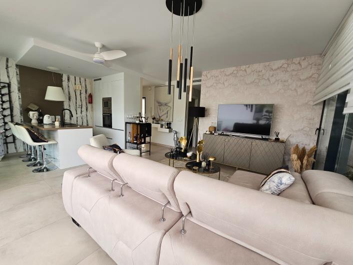 Image No.8-3 Bed Penthouse for sale