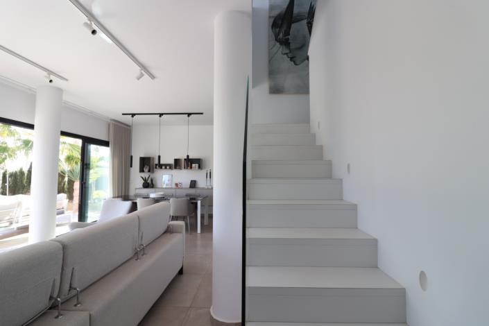 Image No.15-3 Bed Villa / Detached for sale